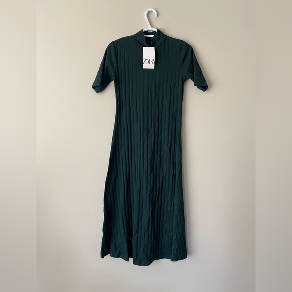 Zara Green Bodycon Midi Dress - Picture 1 of 2